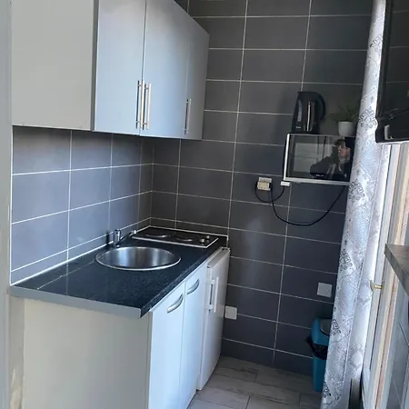 Centre D Apartment Aubervilliers