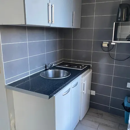 Centre D Apartment Aubervilliers